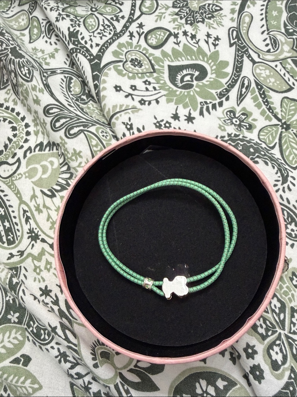 TOUS Green Double-Wrap Cord elastic Bracelet with Charm